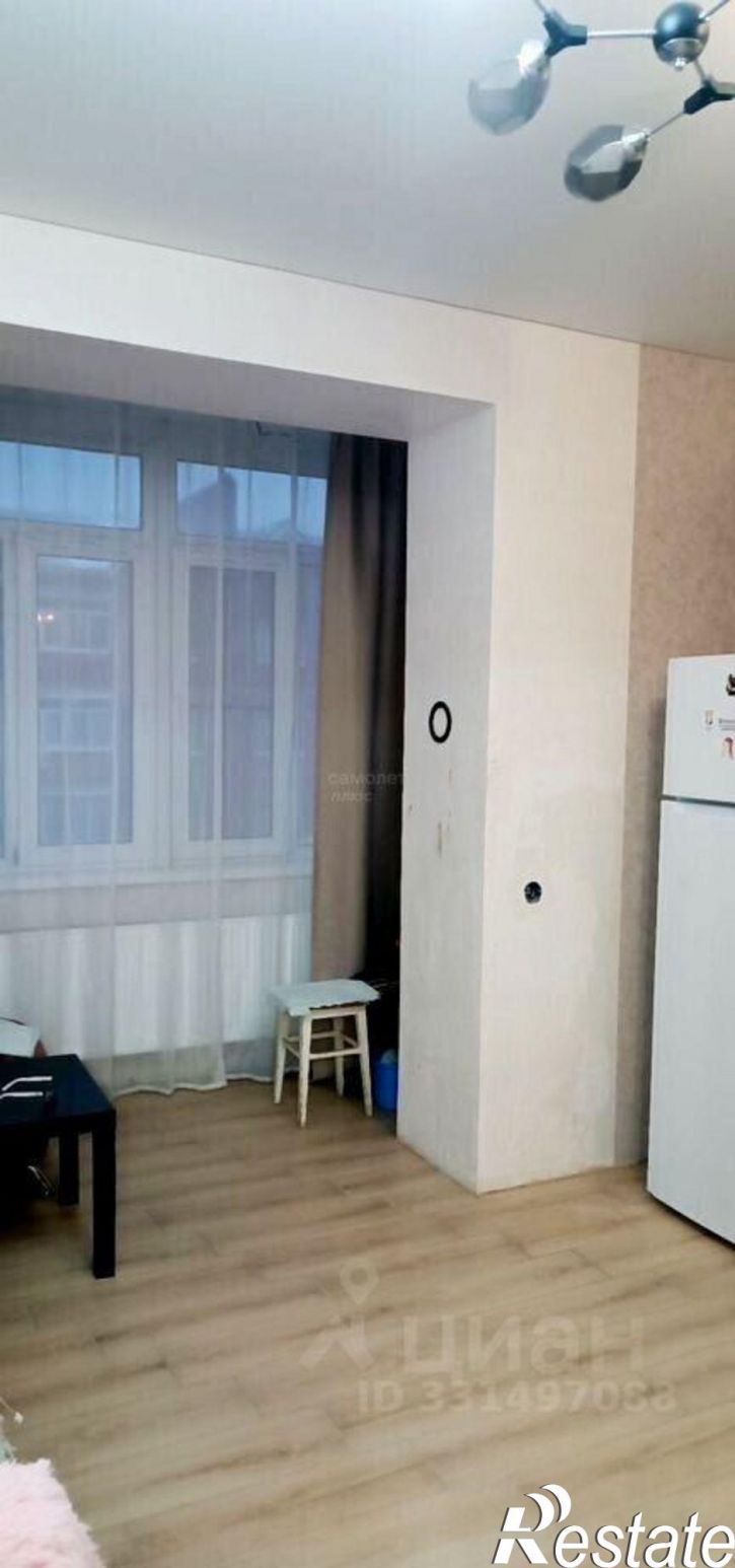 3-комн квартира ул Нестерова, 19-2,  д. 19-2