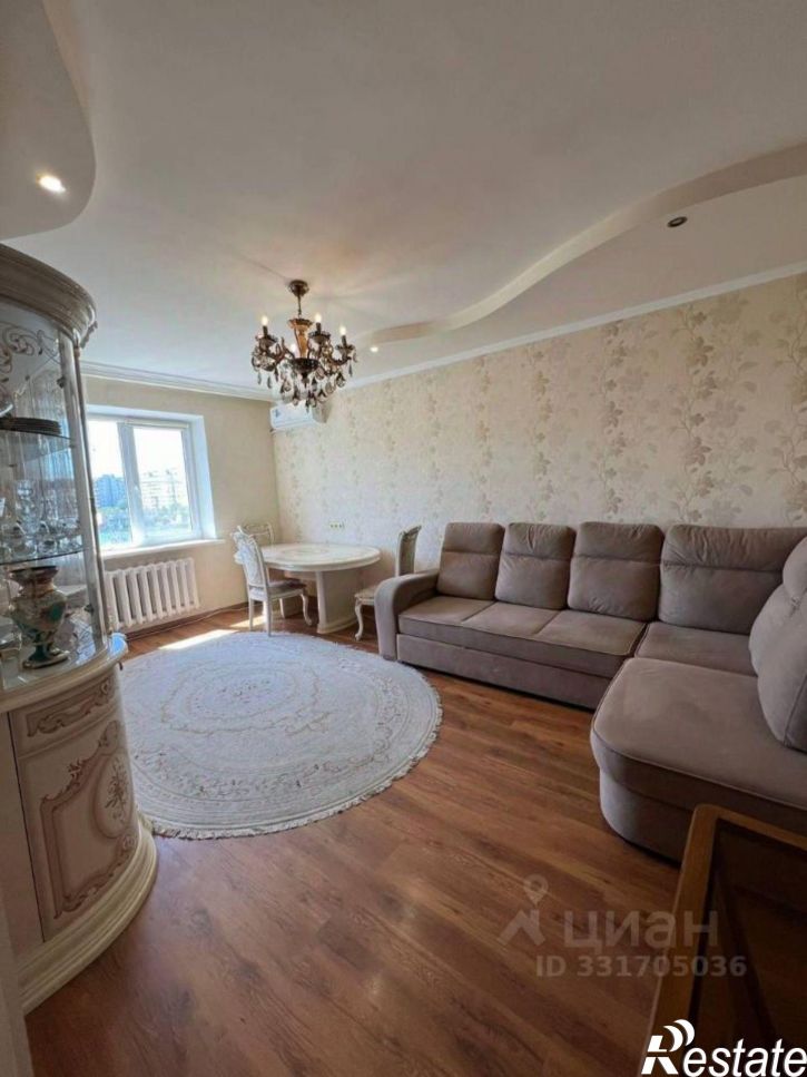 4-комн квартира ул Чехова, 340,  д. 340