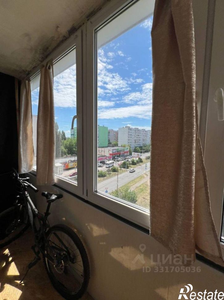 4-комн квартира ул Чехова, 340,  д. 340