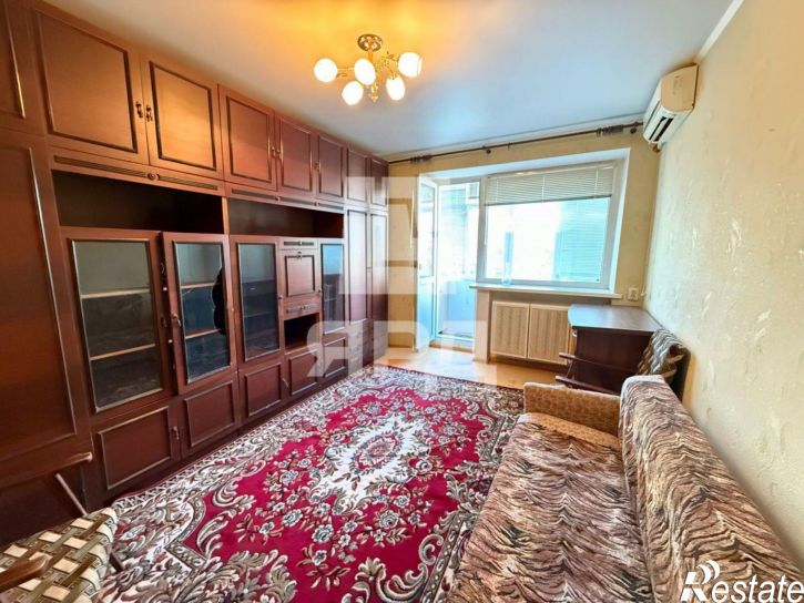 3-комн квартира ул Попова, 45/216,  д. 45/216