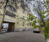 6-комн, 156кв м, этаж 4/5 Украинский пер, 2 4