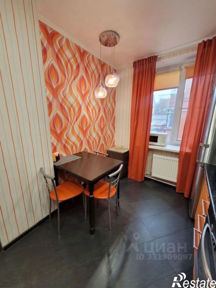 2-комн квартира ул Октябрьская, 11,  д. 11