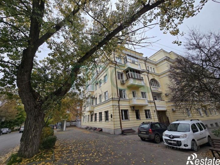 6-комн квартира Украинский пер, 2 4,  д. 2 4,  к. 4