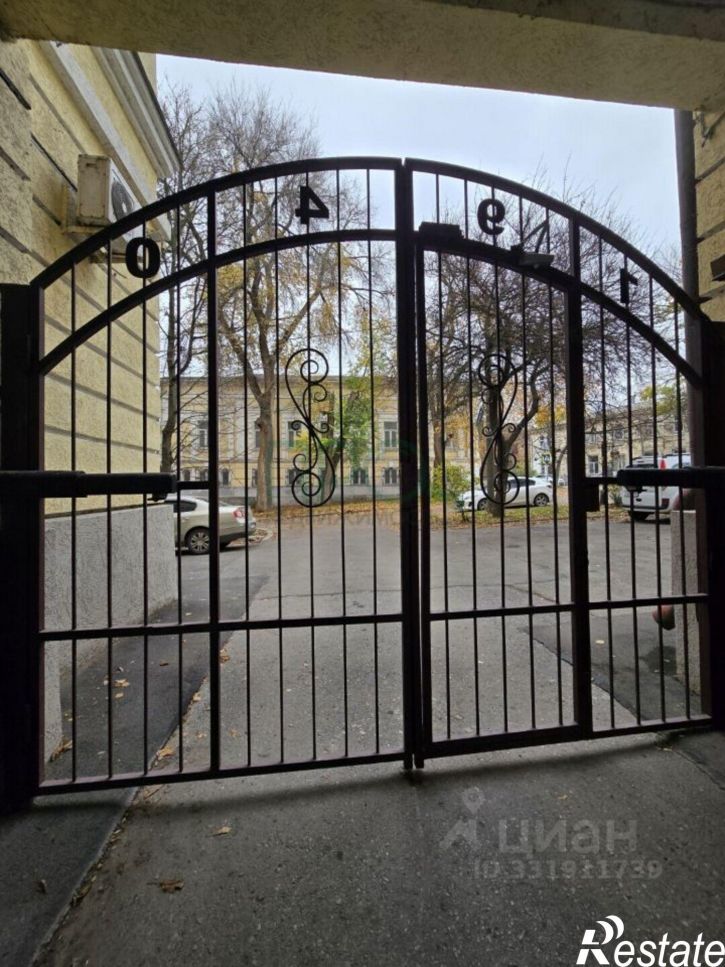6-комн квартира Украинский пер, 2 4,  д. 2 4,  к. 4