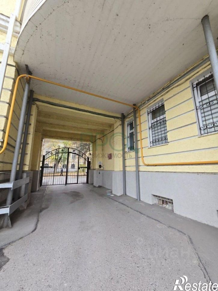 6-комн квартира Украинский пер, 2 4,  д. 2 4,  к. 4