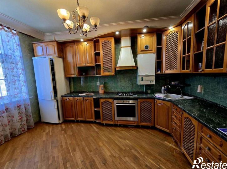 4-комн квартира ул Свободы, 25,  д. 25