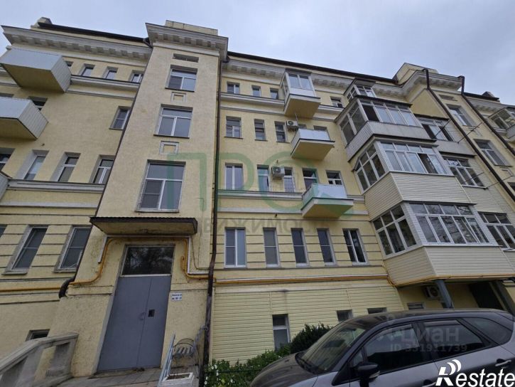 6-комн квартира Украинский пер, 2 4,  д. 2 4,  к. 4