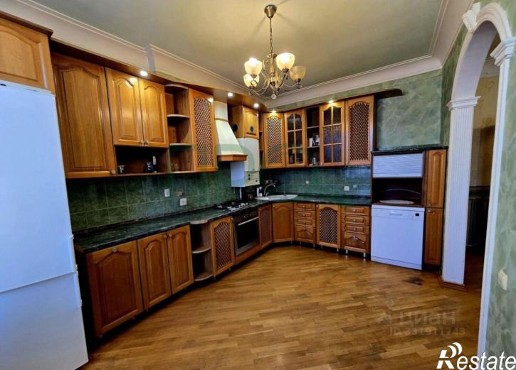 4-комн квартира ул Свободы, 25,  д. 25