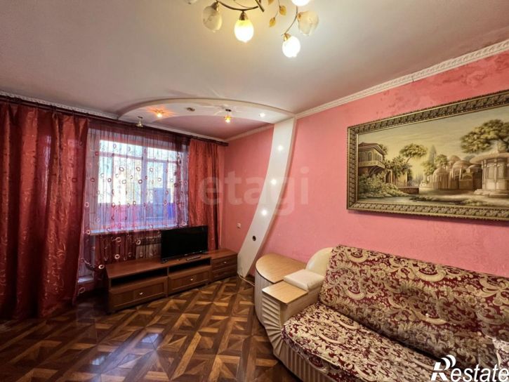 3-комн квартира ул Чехова, 335-2,  д. 335-2