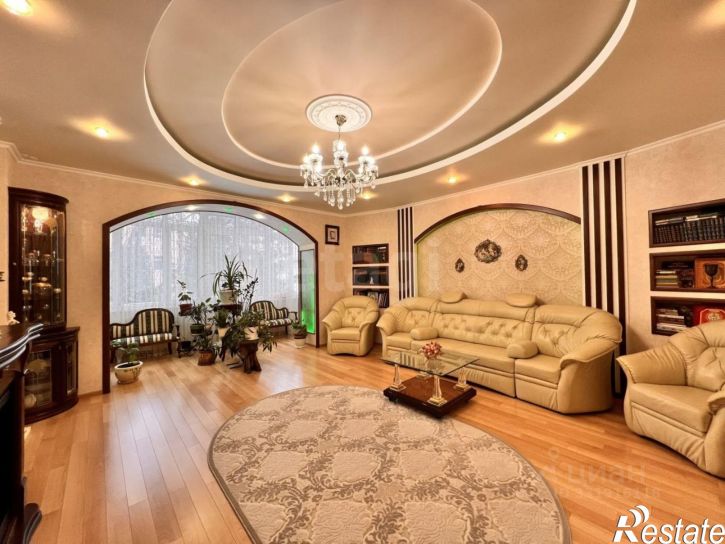 4-комн квартира ул Инструментальная, 43В,  д. 43В