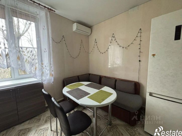 4-комн квартира ул Вишневая, 15-8,  д. 15-8