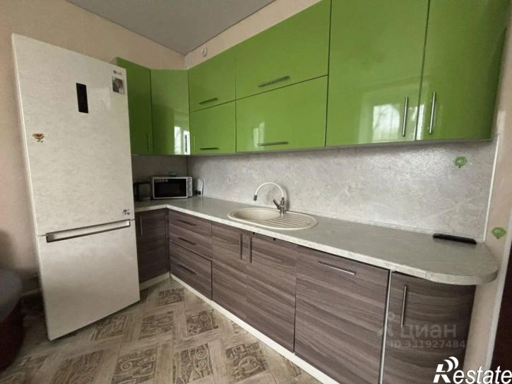 4-комн квартира ул Вишневая, 15-8,  д. 15-8