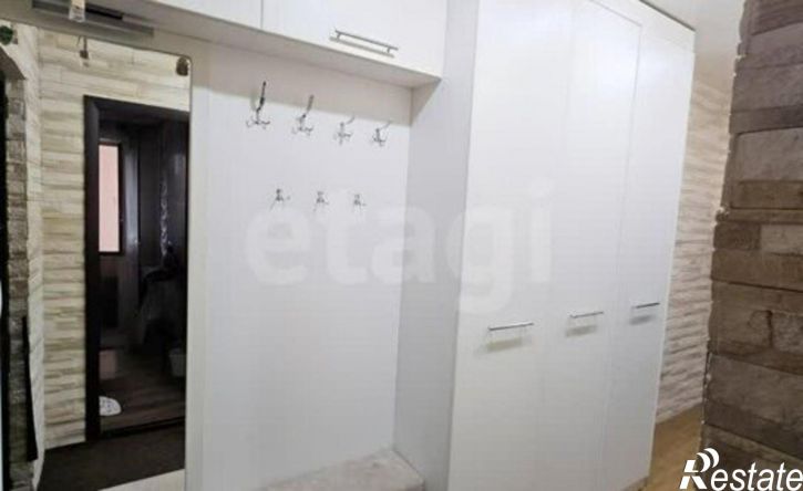 3-комн квартира ул Мариупольское Шоссе, 27-2 3,  д. 27-2 3,  к. 3