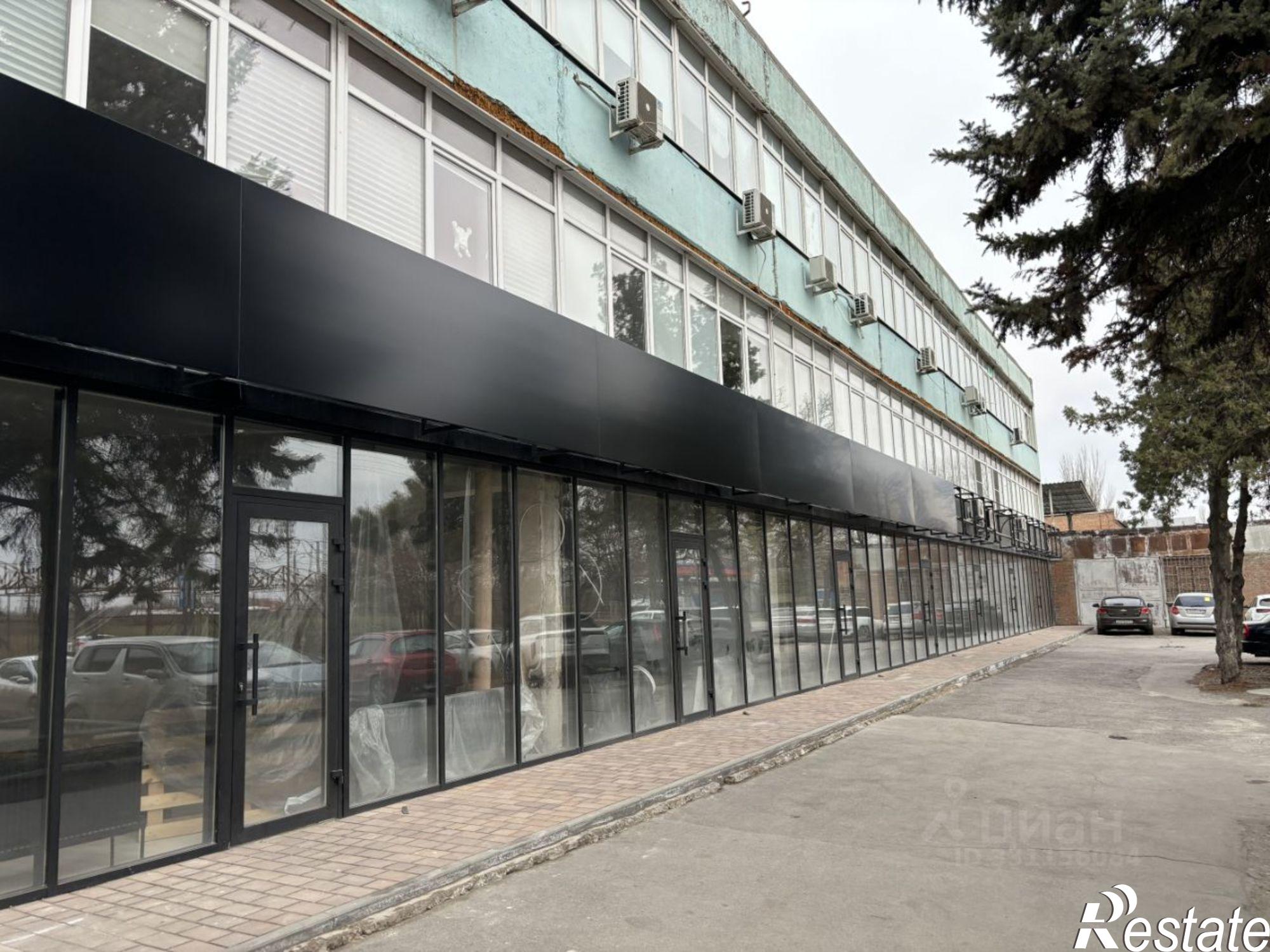 Сдать торговое помещение за 43 200 рублей на ул Котлостроительная, 37