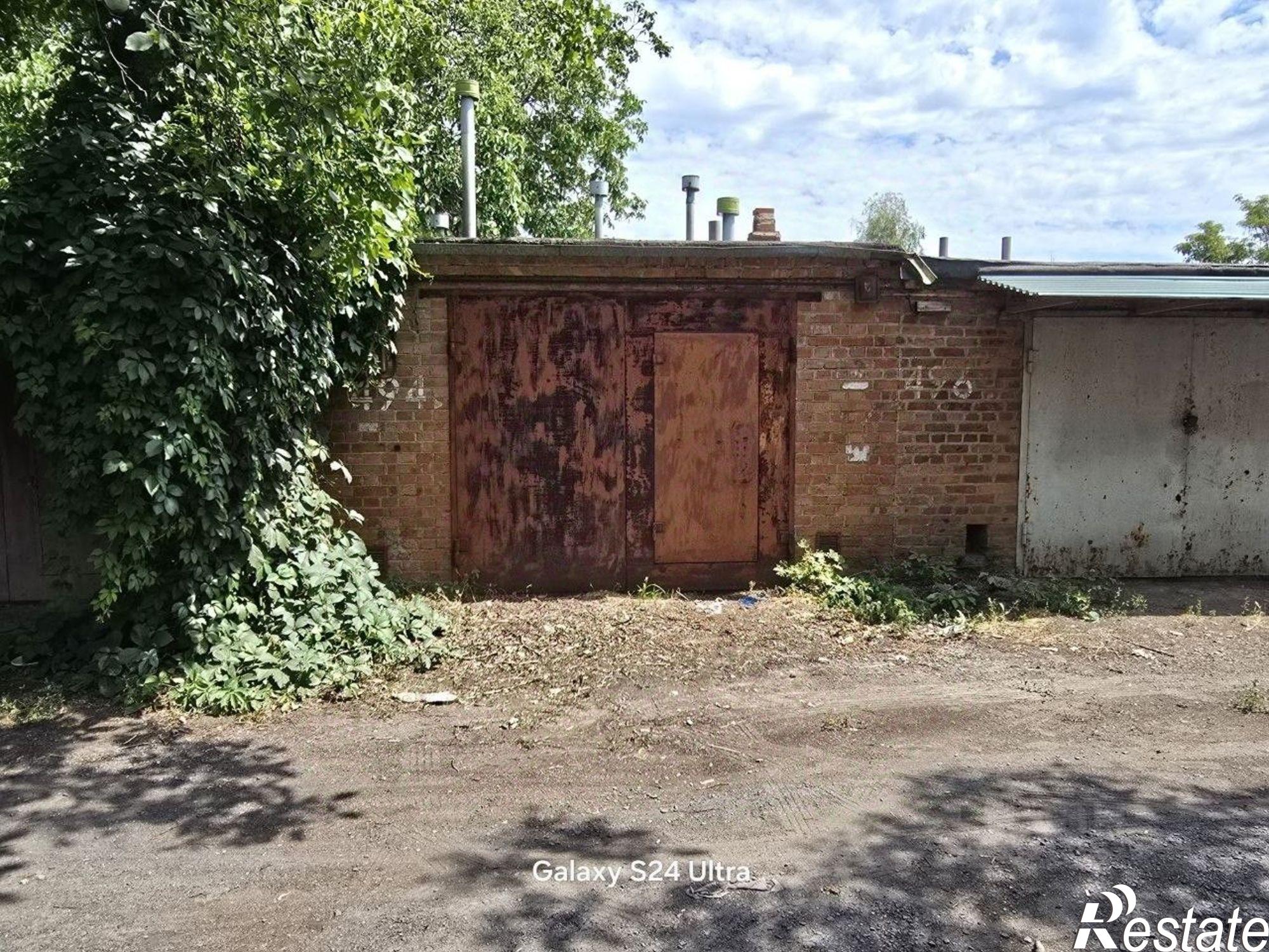 Купить гараж, место в паркинге за 690 030 рублей