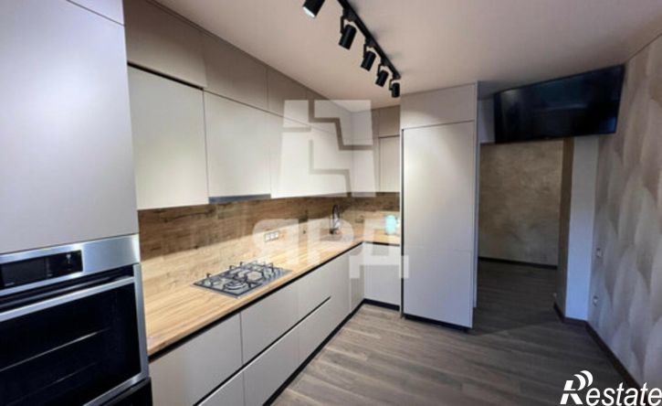 3-комн квартира ул Кленовая, 27,  д. 27