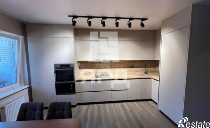 3-комн квартира ул Кленовая, 27,  д. 27