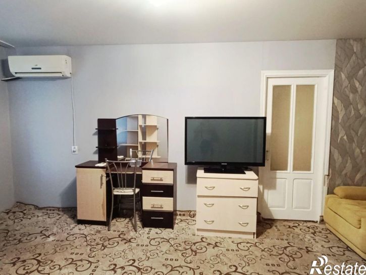 2-комн квартира ул Пальмиро Тольятти, 24,  д. 24
