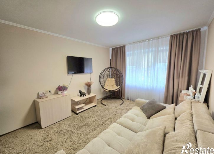 3-комн квартира ул Мариупольское Шоссе, 17,  д. 17