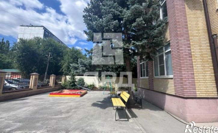 1-комн квартира ул Сергея Лазо, 12,  д. 12