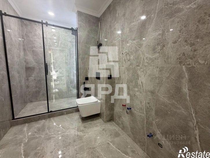 2-комн квартира ул Нестерова, 20/2,  д. 20/2