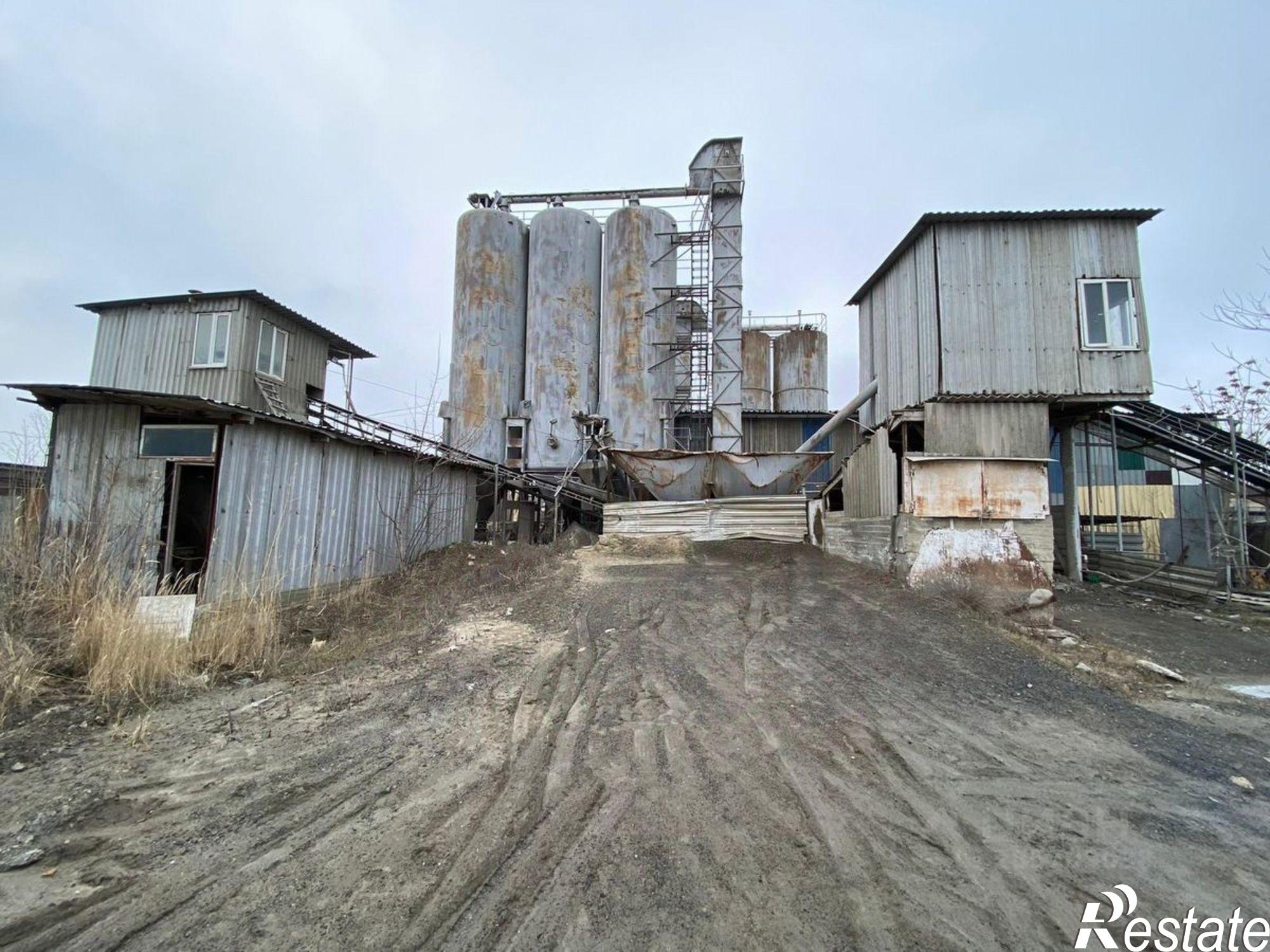 Купить производственную площадь за 145 002 000 рублей на ул Менделеева, 127