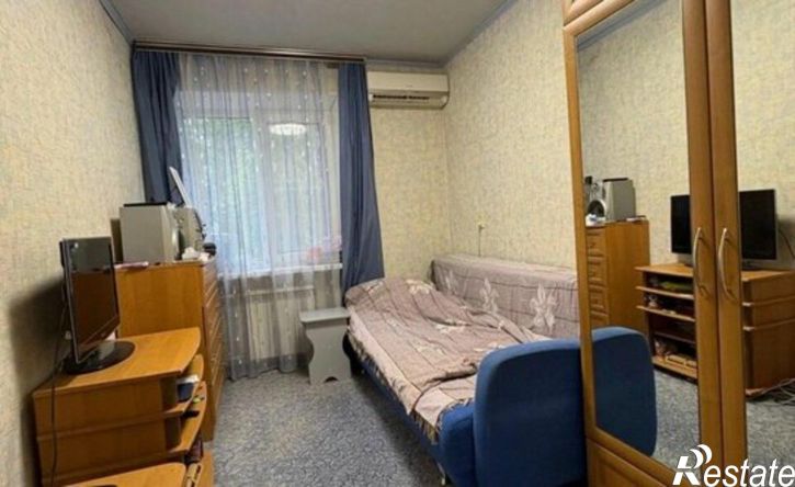 4-комн квартира ул Пальмиро Тольятти, 1,  д. 1