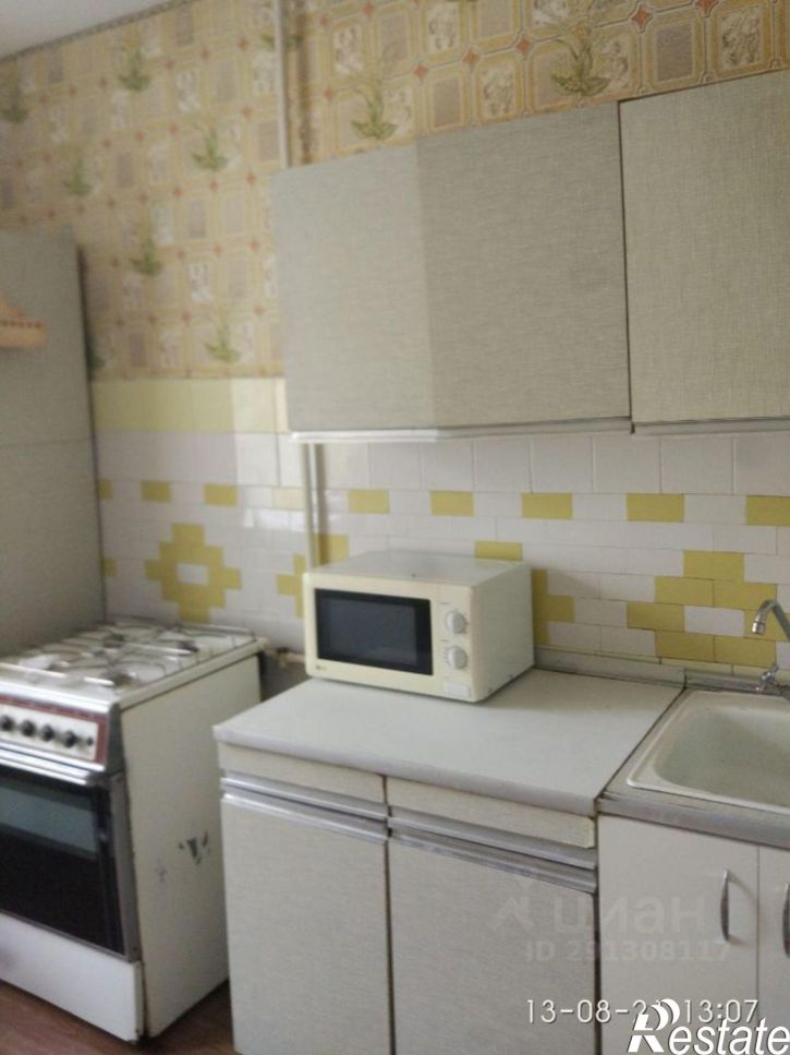 Комната ул Лизы Чайкиной, 42,  д. 42