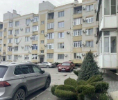 1-комн, 42кв м, этаж 1/5 Большой Садовый пер, 13/4