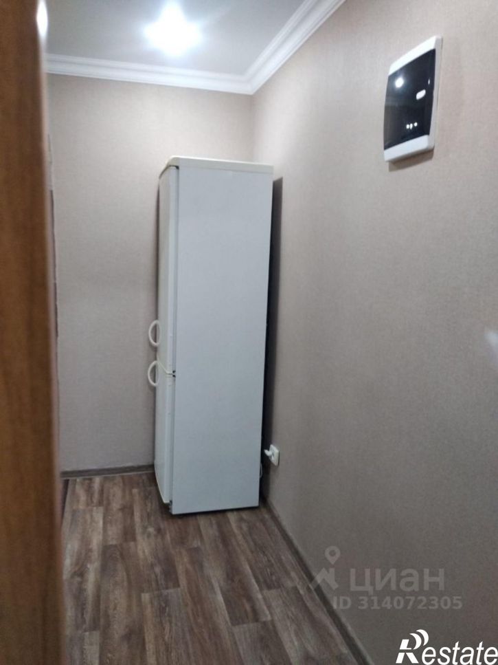 2-комн квартира ул Комсомольский Спуск, 6,  д. 6