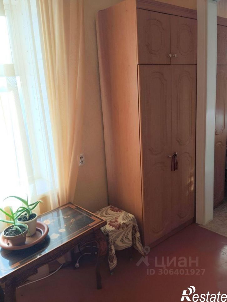 2-комн квартира 1-й Крепостной пер, 8,  д. 8