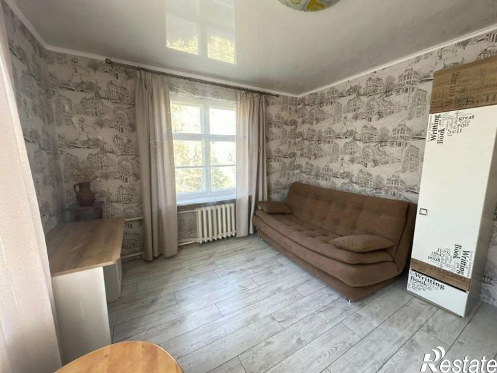 3-комн квартира Октябрьская пл, 1,  д. 1