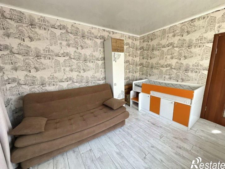 3-комн квартира Октябрьская пл, 1,  д. 1