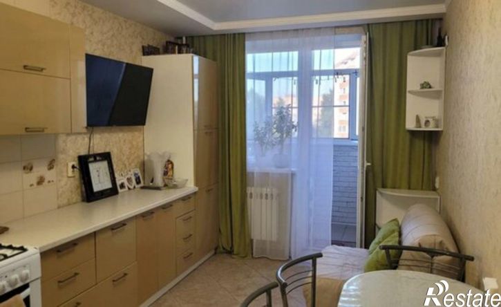 2-комн квартира улица Пархоменко, 58-2