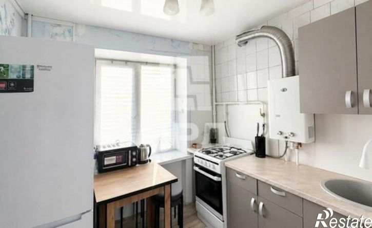 2-комн квартира улица Лизы Чайкиной, 64 к3,  д. 64 к3