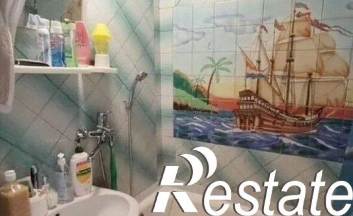 3-комн квартира улица Пархоменко, 15,  д. 15