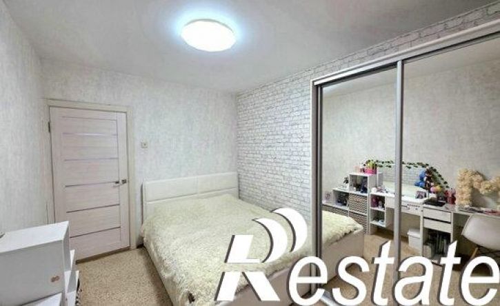 3-комн квартира Мариупольское шоссе, 17,  д. 17