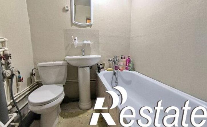 2-комн квартира улица Сергея Шило, 239А,  д. 239А