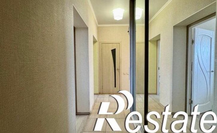 2-комн квартира улица Нестерова, 25,  д. 25