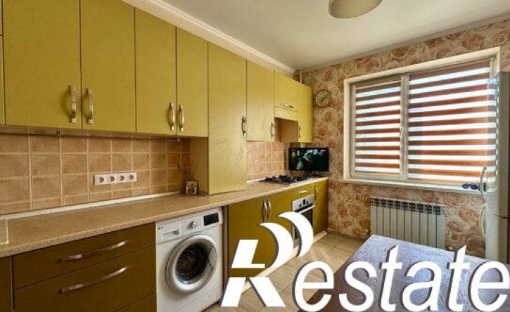 2-комн квартира улица Нестерова, 25,  д. 25