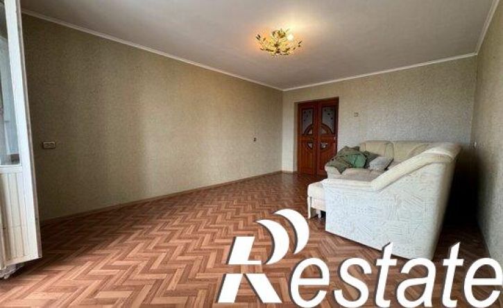 3-комн квартира улица Маршала Жукова, 207,  д. 207