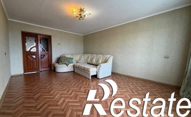 3-комн квартира улица Маршала Жукова, 207,  д. 207
