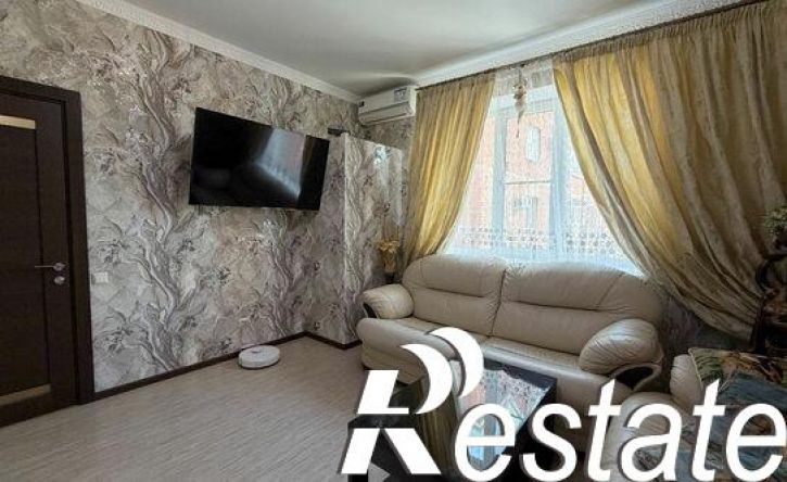 2-комн квартира улица Нестерова, 19,  д. 19