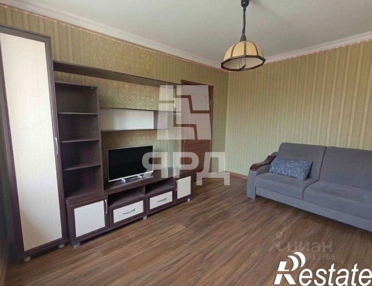 2-комн квартира улица Панфилова, 105,  д. 105