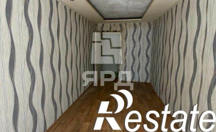 3-комн квартира улица Розы Люксембург, 240 к4,  д. 240 к4