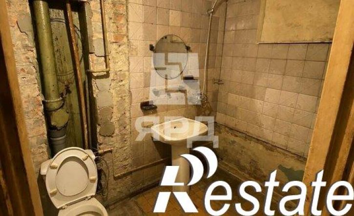 3-комн квартира улица Розы Люксембург, 240 к4,  д. 240 к4