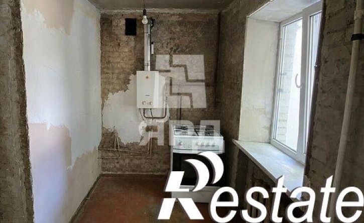 3-комн квартира улица Розы Люксембург, 240 к4,  д. 240 к4