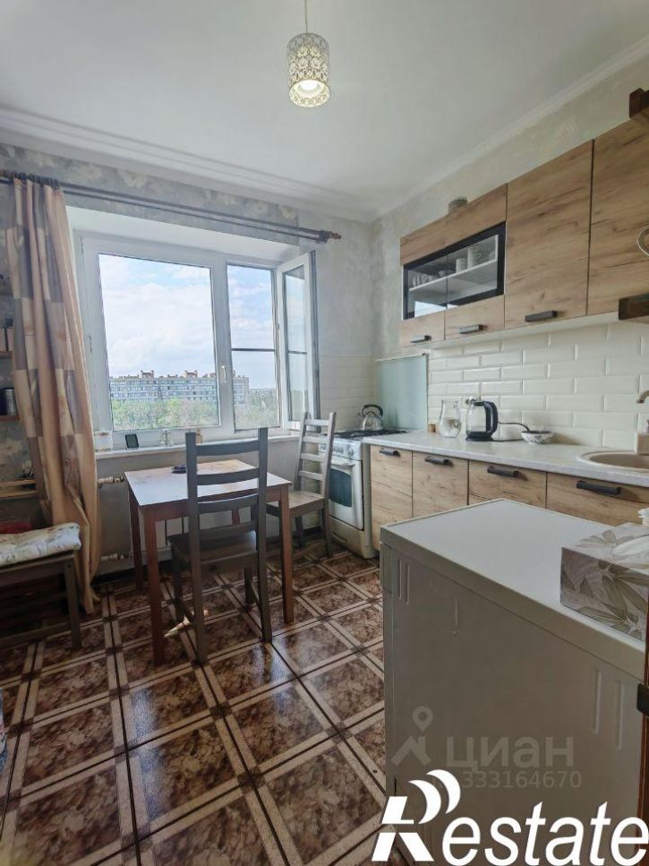 3-комн квартира улица Пархоменко, 38,  д. 38