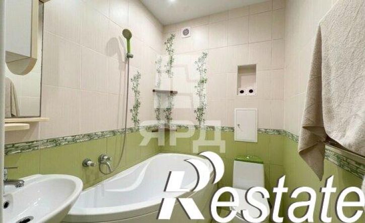 2-комн квартира улица Нестерова, 25,  д. 25