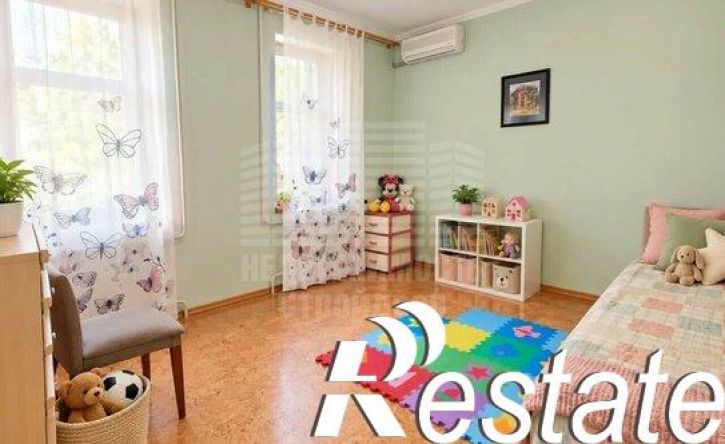 4-комн квартира улица Седова, 10 к1,  д. 10 к1